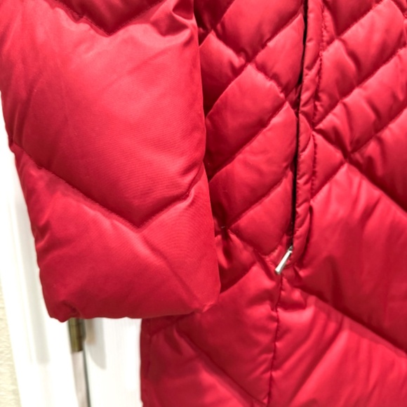 Eddie Bauer Woman's Down Parka XS RED, FLEECE LINED COLLAR - Picture 3 of 7
